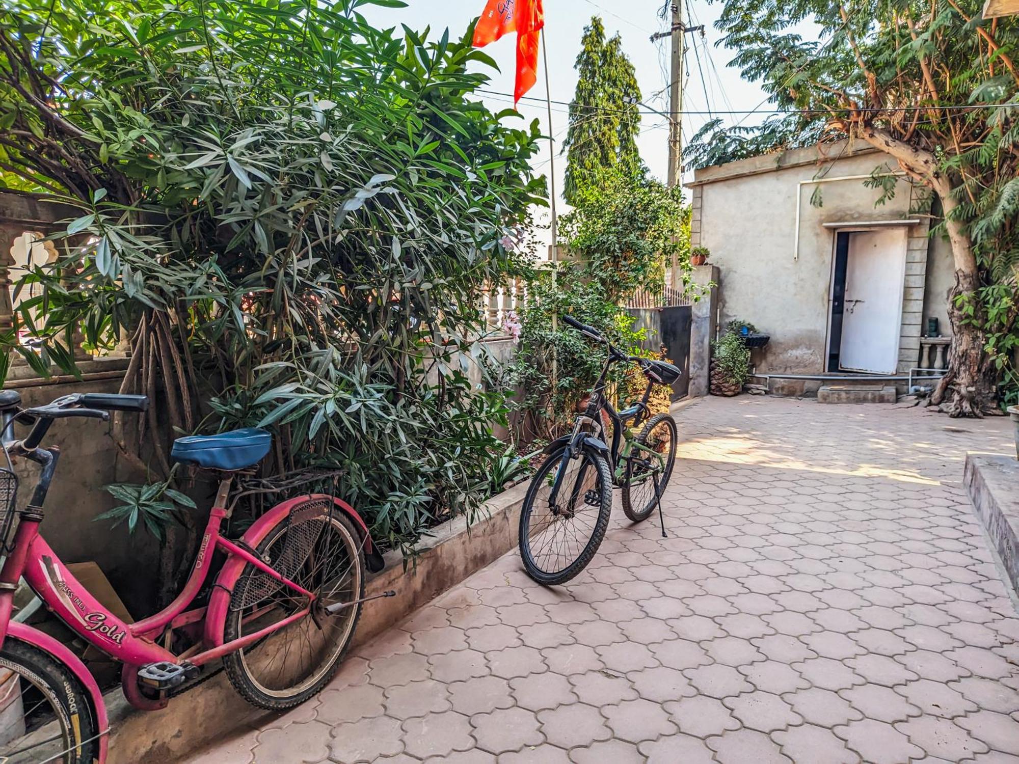 Jaat House Villa Будж Екстериор снимка